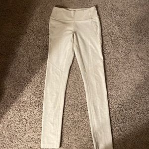 3/4 length oatmeal outdoor voices warm up legging
